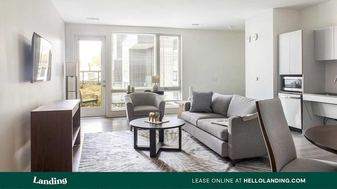 620 Foster Street - Photo 2 of 50