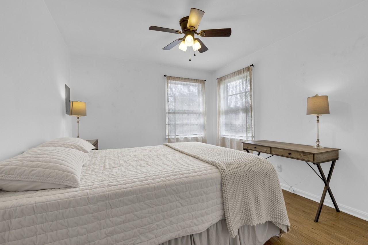 305B Connell St #1 - Photo 4 of 50