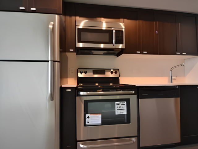 105 The Queensway #2607 - Photo 3 of 8