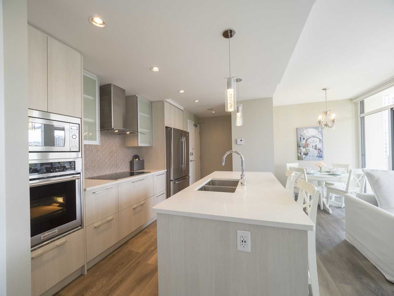 960 Yates Street - Photo 4 of 19