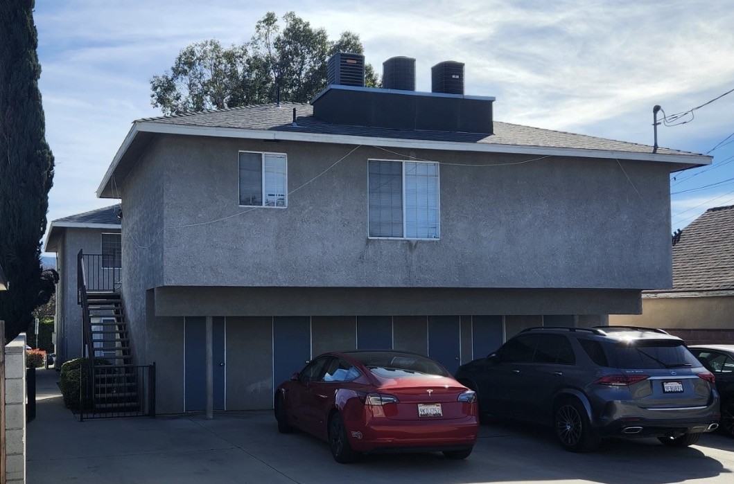 Grismer Ave & N San Fernando Blvd #C - Photo 3 of 15