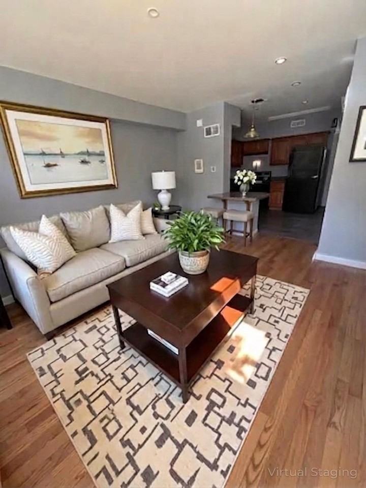 Highland Park Townhomes - Photo 6 of 21