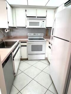 969 Sonesta Ave Ne #208 - Photo 4 of 10