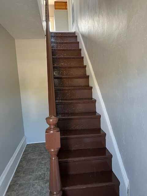 400 Grandview Ave #2 - Photo 4 of 15