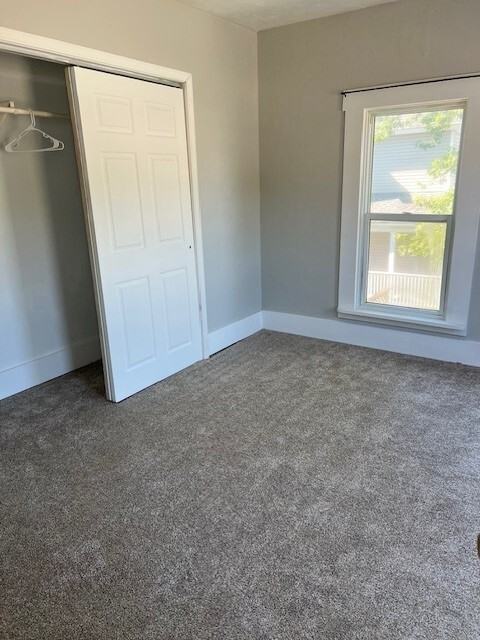 400 Grandview Ave #2 - Photo 3 of 15