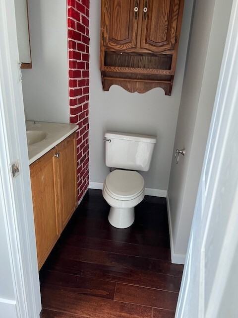 400 Grandview Ave #2 - Photo 4 of 15