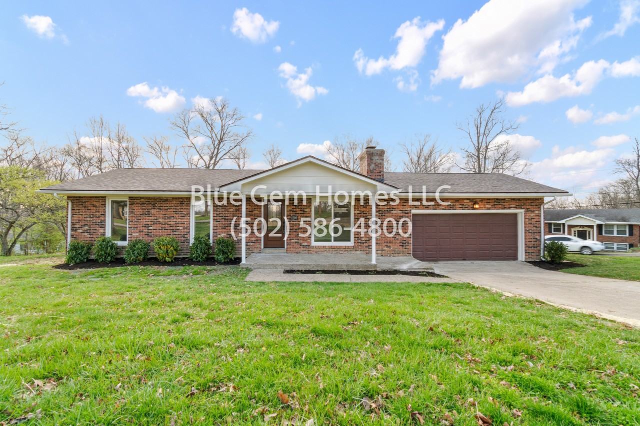 1208 Lakewood Dr - Photo 2 of 49