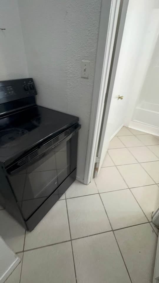 2514 N Dixie Fwy #B - Photo 3 of 3