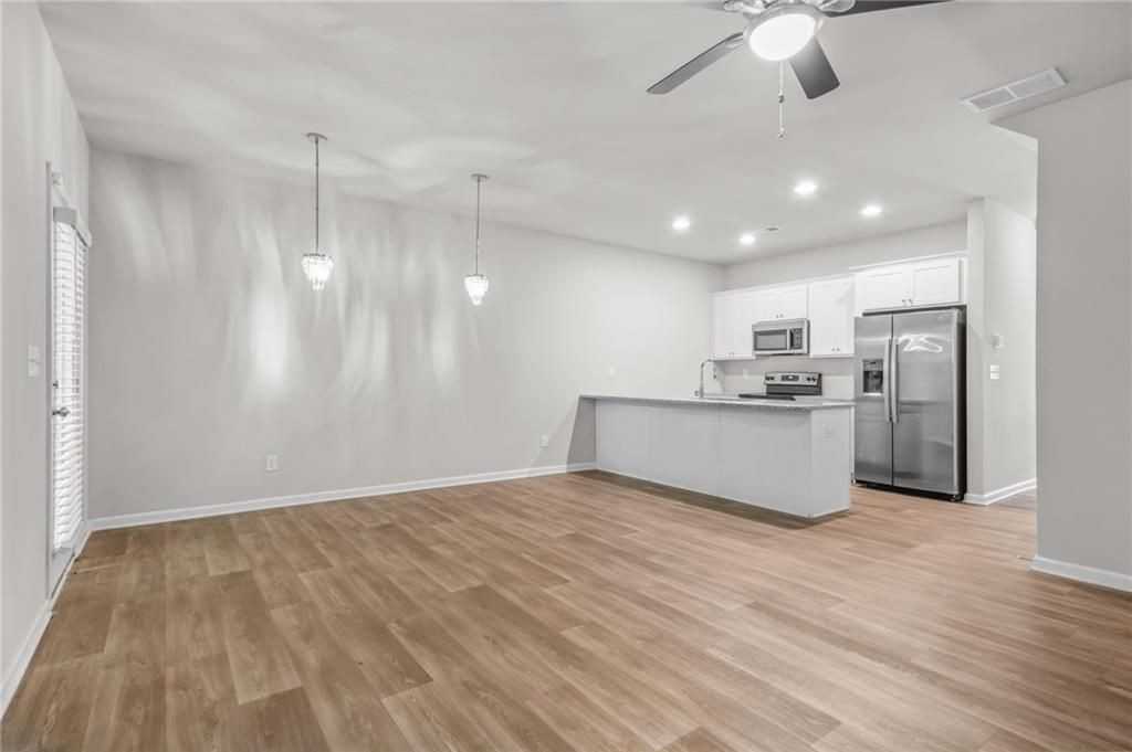 3181 Meadowstone Ln Sw - Photo 7 of 27