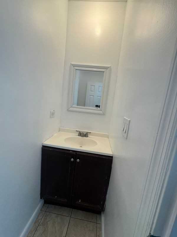 3055 Nw 76th St - Photo 5 of 17