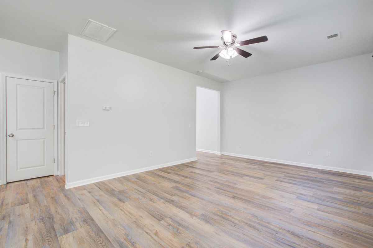 7750 High Maple Cir - Photo 5 of 38