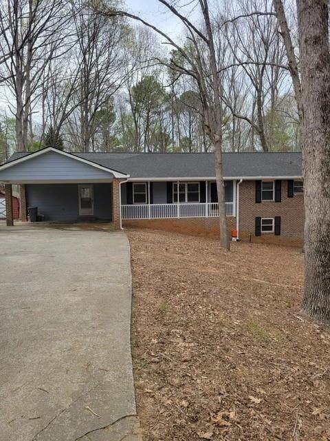 3370 Westbrook Rd - Photo 3 of 45