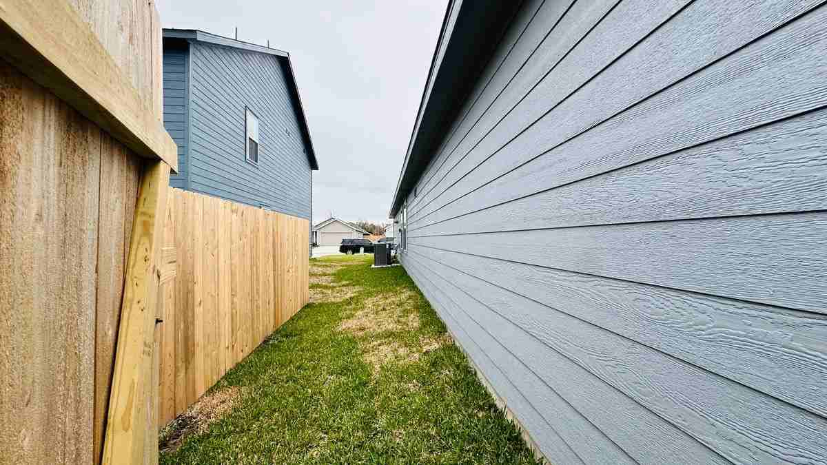 113 Lisa Marie Dr - Photo 5 of 10