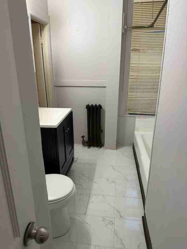 59 Tyler St - Photo 5 of 11