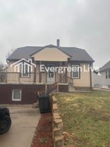 5027 Maple St - Photo 1 of 1
