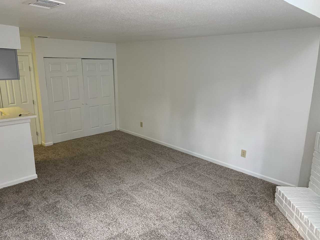 Emerald Cove Apartments - Photo 4 of 38