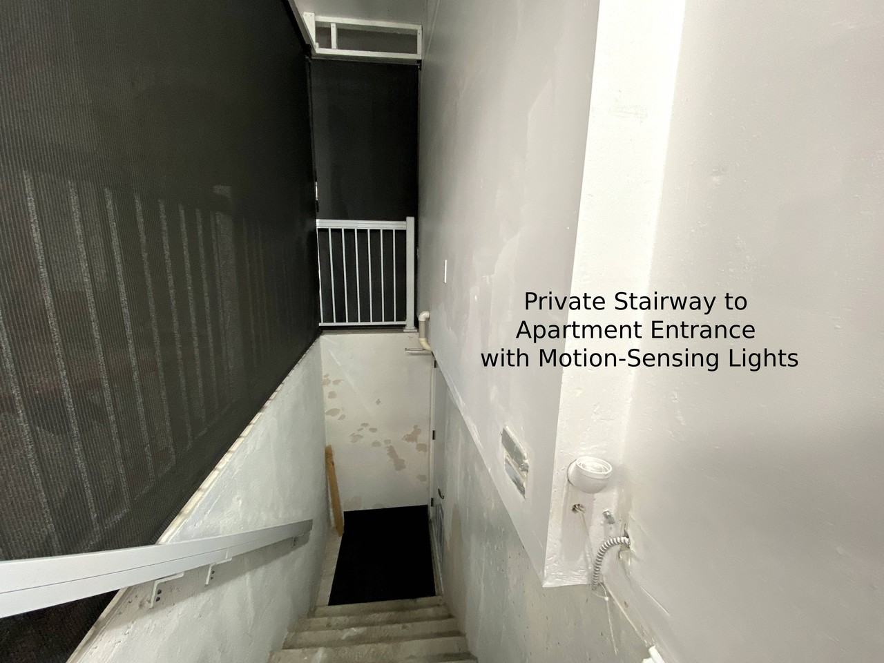 32 New Hampshire Court - Photo 4 of 21