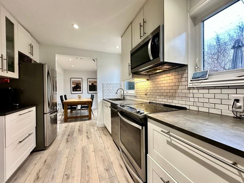 856 Cummings Ave - Photo 5 of 14