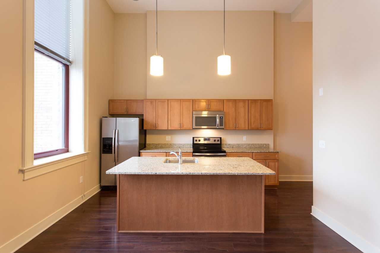 5th Avenue School Lofts - Photo 3 of 33