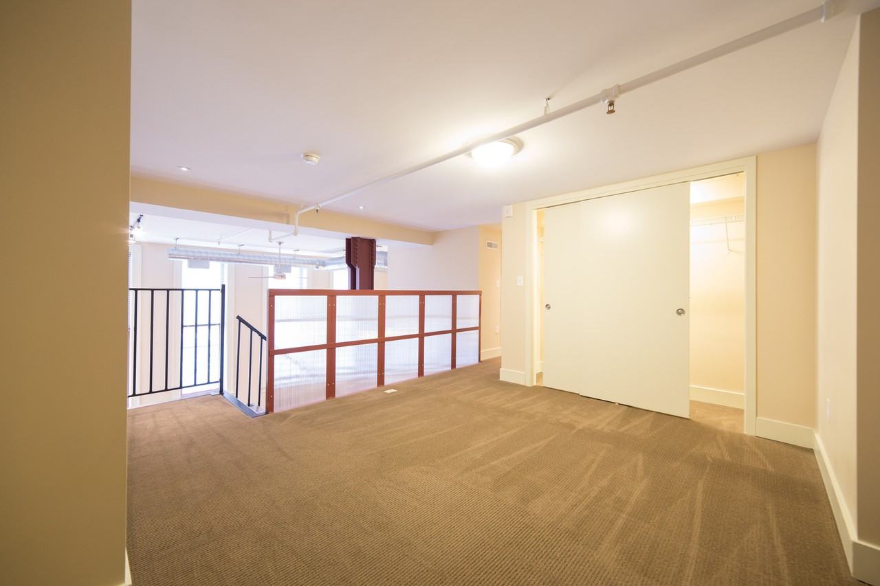 5th Avenue School Lofts - Photo 7 of 33