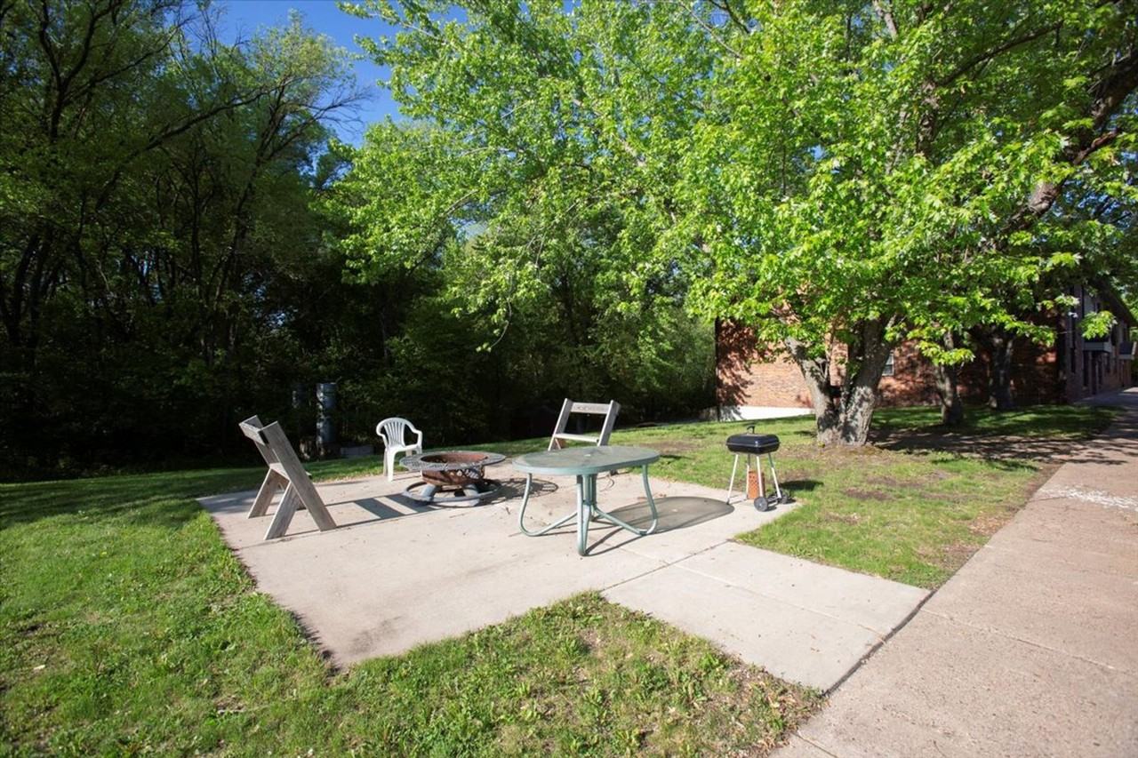 Brittany Court Apartments | Convenient Menomonie Living - Photo 6 of 42