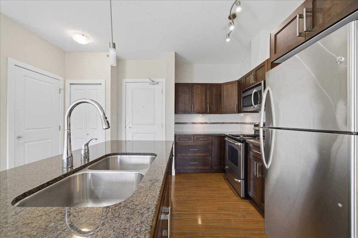 33898 Pine Street #411 - Photo 5 of 33