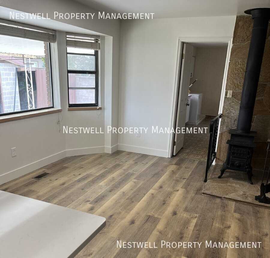 893 W 1500 N - Photo 6 of 34