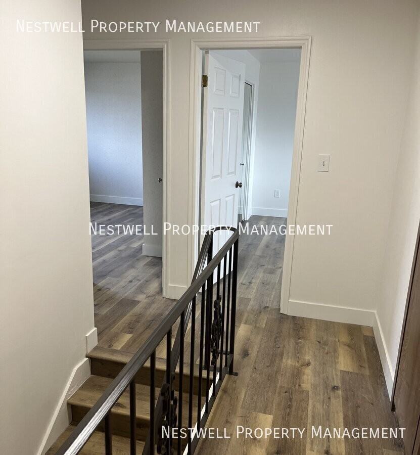 893 W 1500 N - Photo 7 of 34