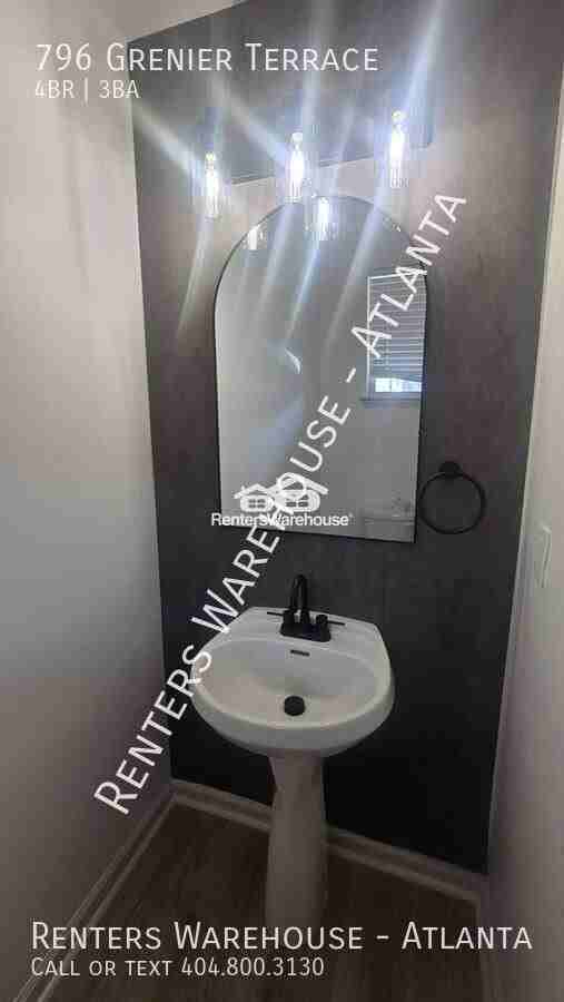 796 Grenier Ter - Photo 4 of 25