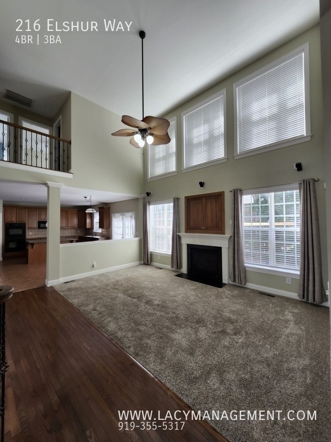 216 Elshur Way - Photo 5 of 28