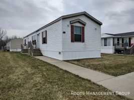 featured image of 122 Cherry Hill Dr. #122