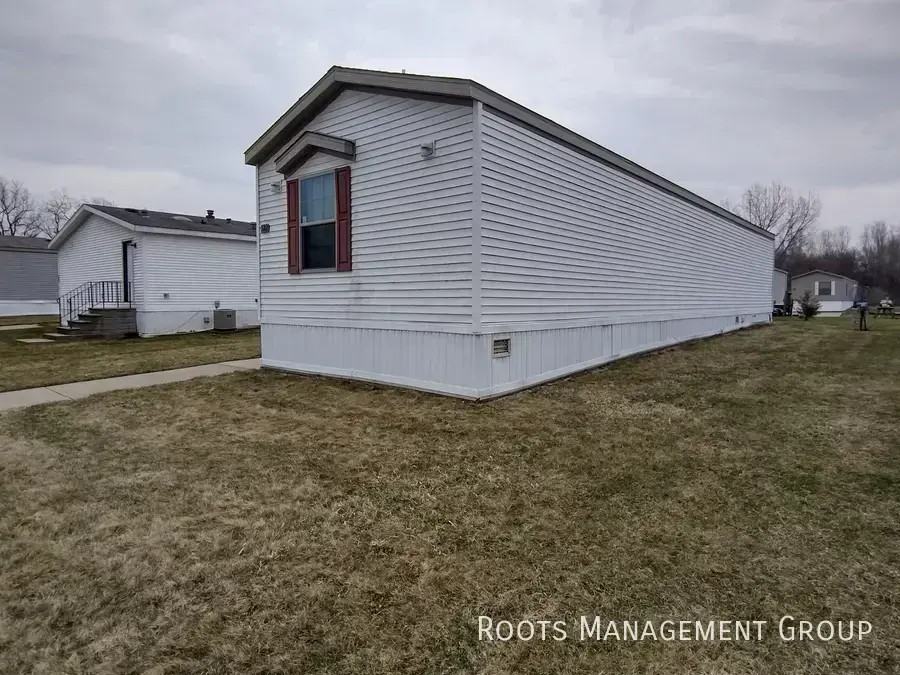 122 Cherry Hill Dr. #122 - Photo 2 of 15