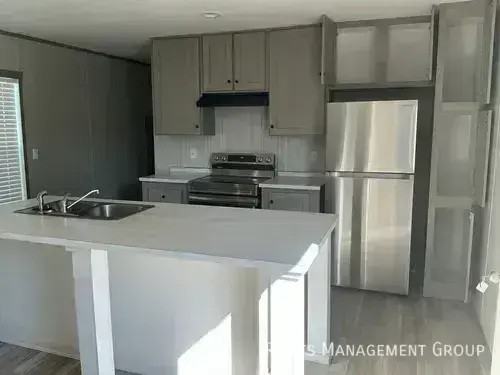 300 Brantley Dr #43 - Photo 2 of 12