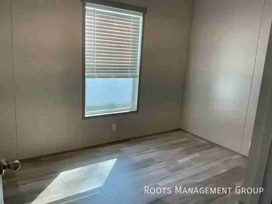 300 Brantley Dr #43 - Photo 4 of 12