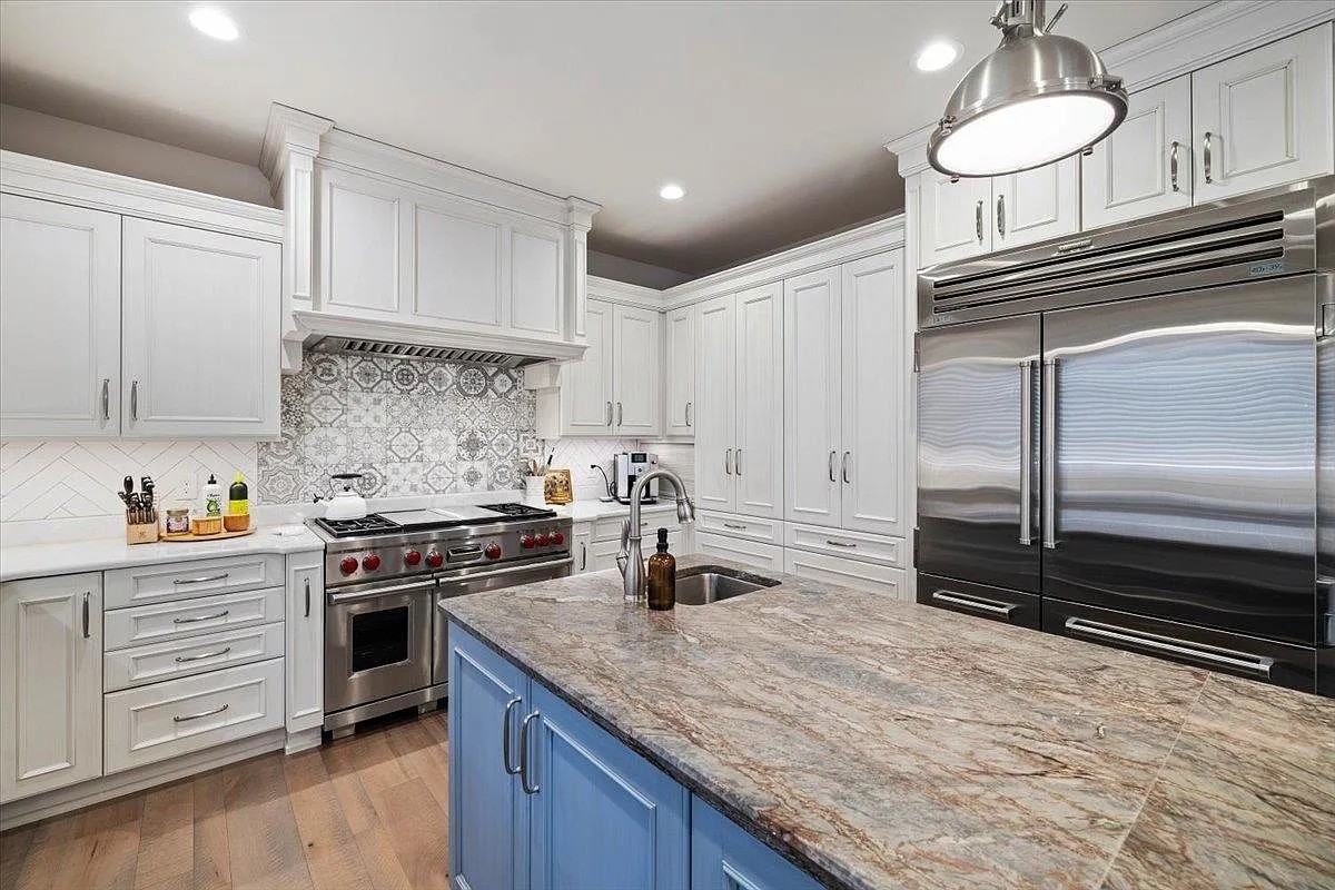 840 Jefferson Cir #NA - Photo 6 of 39