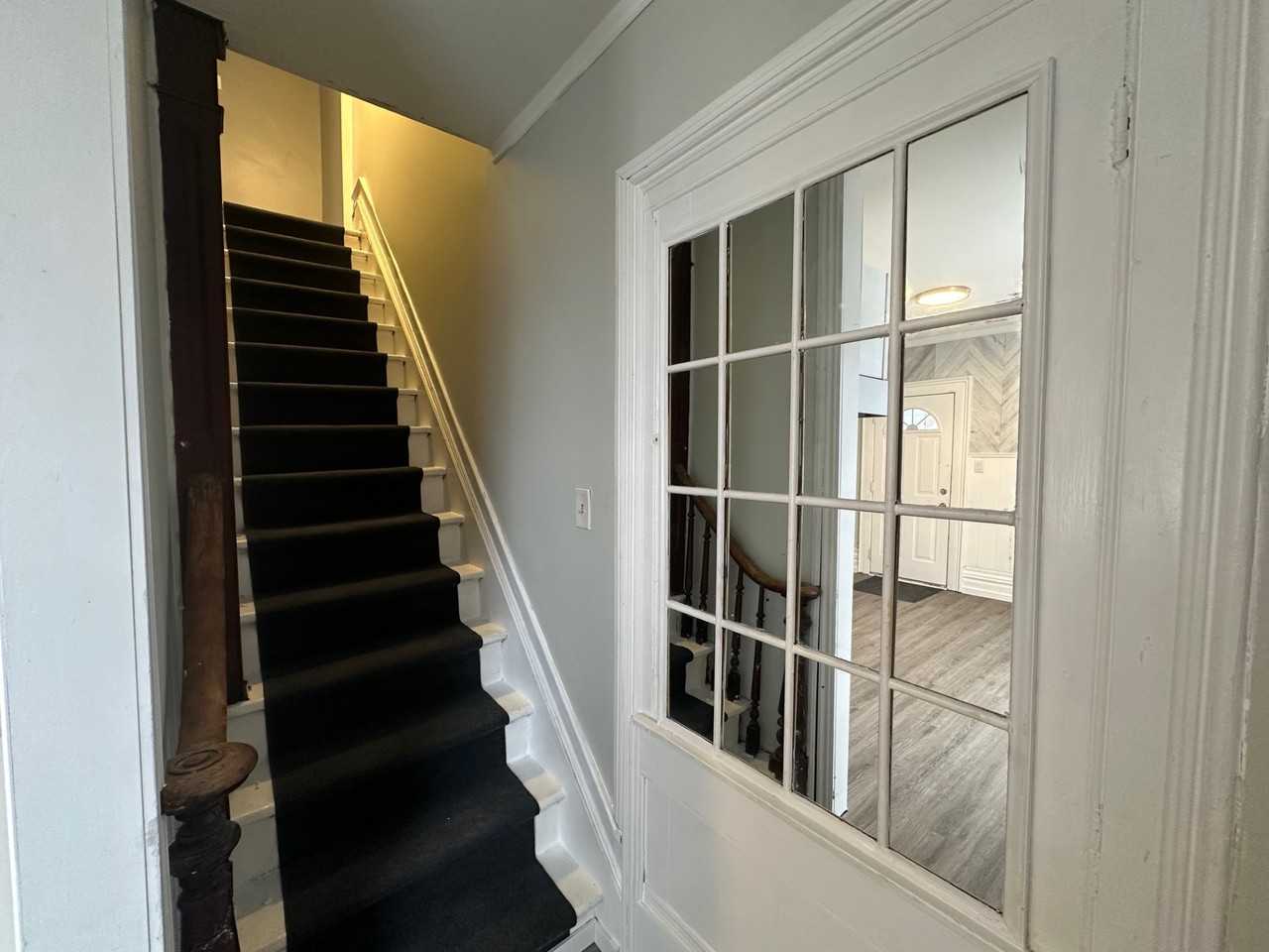 57 Marmora St - Photo 5 of 18