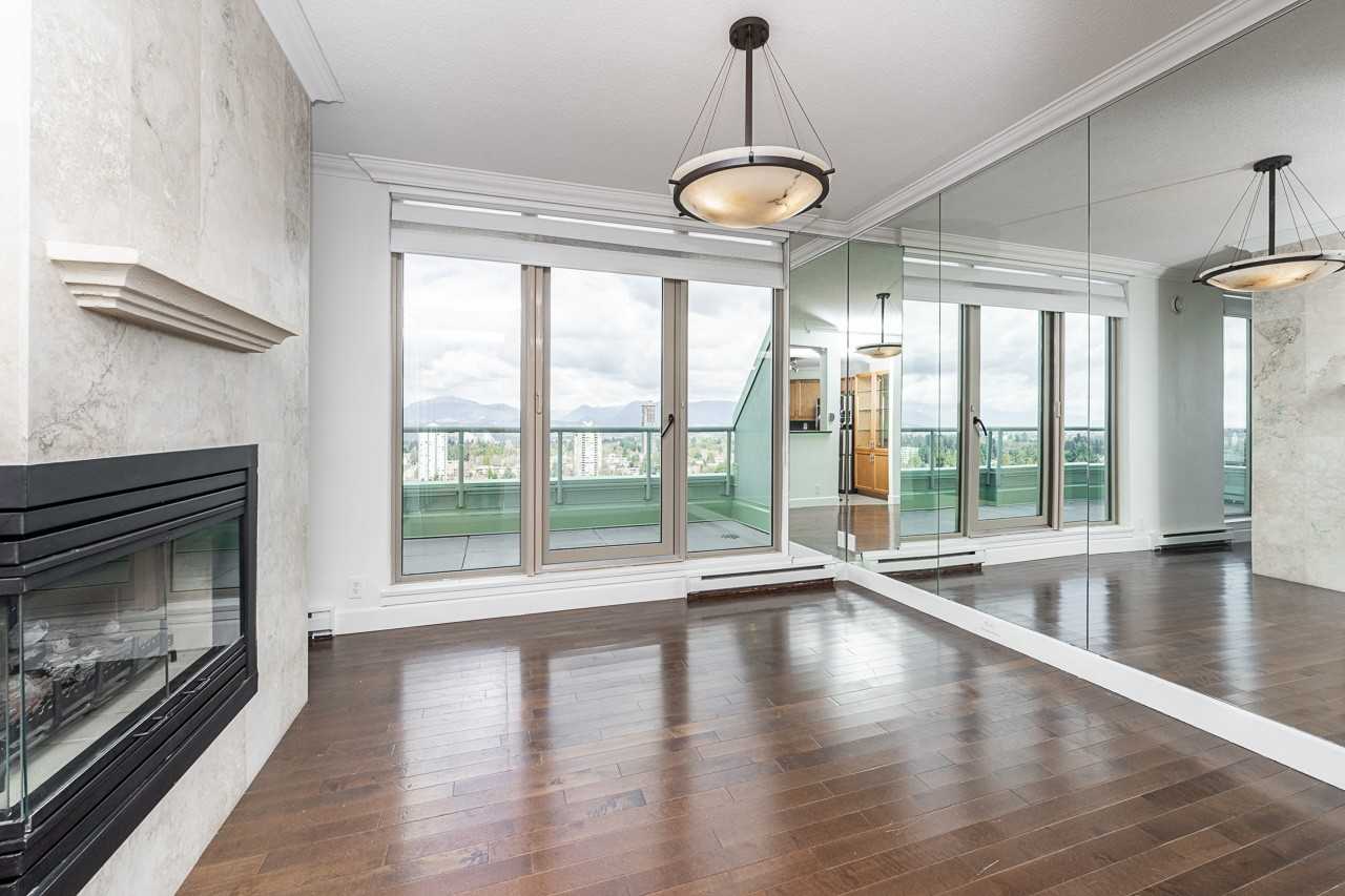 10082 148 Street #2302 - Photo 3 of 33