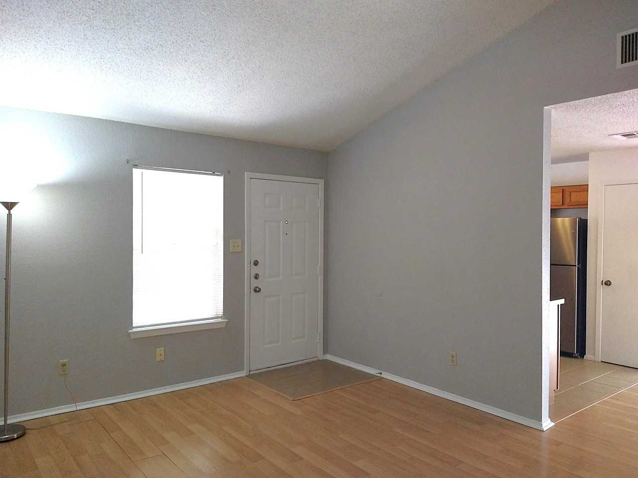 12312 Dellrey Dr #A - Photo 5 of 26