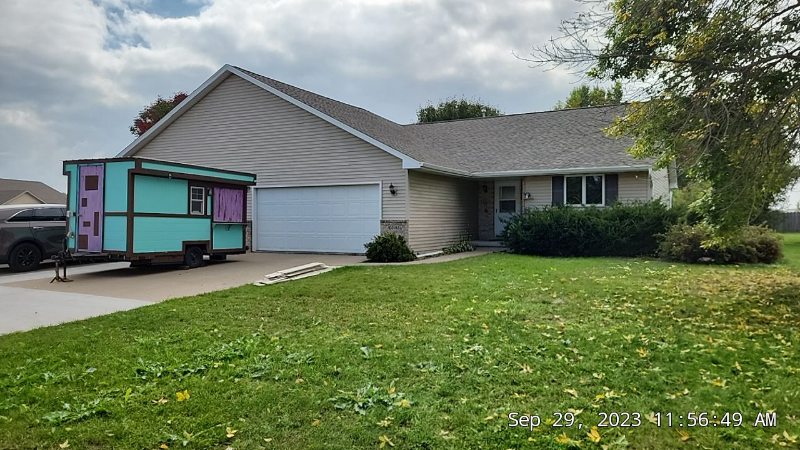 3181 Westowne Ct - Photo 3 of 13