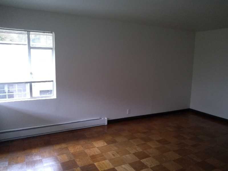 1741 S Hanford St #4 - Photo 5 of 13