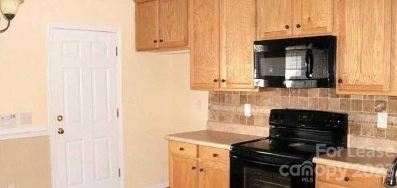 5020 Deerton Rd - Photo 2 of 5