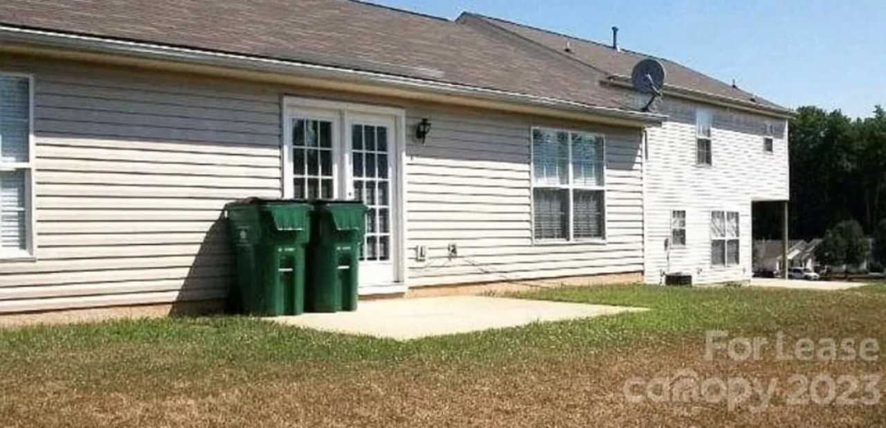 5020 Deerton Rd - Photo 5 of 5