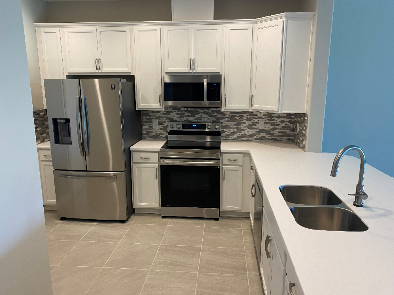 8523 Loren Cove Dr - Photo 3 of 19