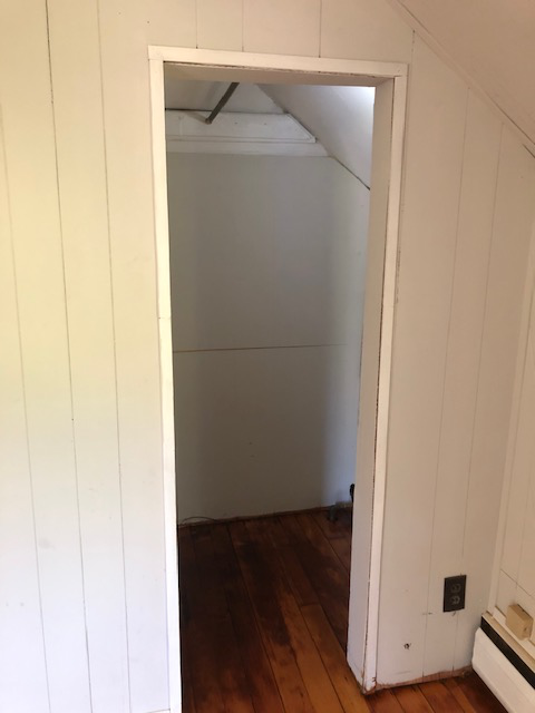 1273 Queen St #2 - Photo 6 of 17