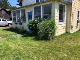 featured image of 1273 Queen St #2