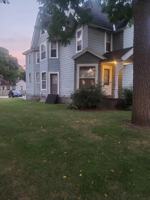 featured image of 906 N Grand Ave #S