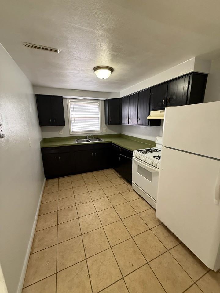 4818 Javelin Dr #5 - Photo 4 of 8