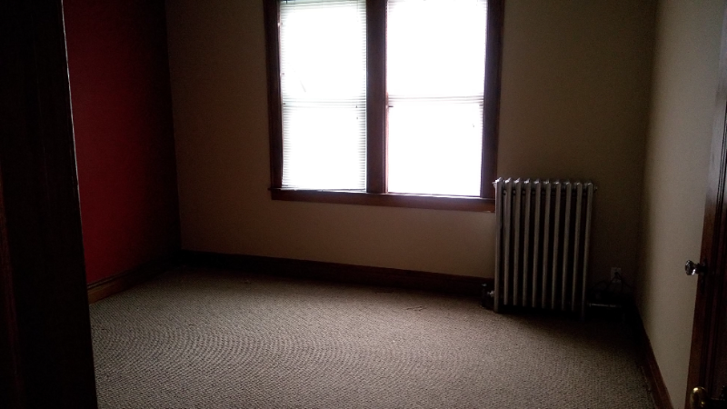 W 24th St #2 - Photo 3 of 12