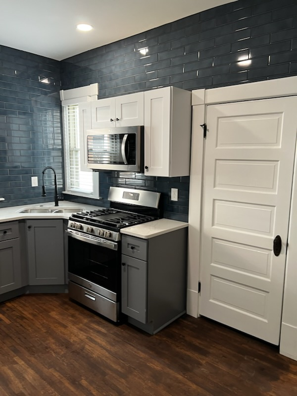 382 Wyandotte Ave - Photo 3 of 25