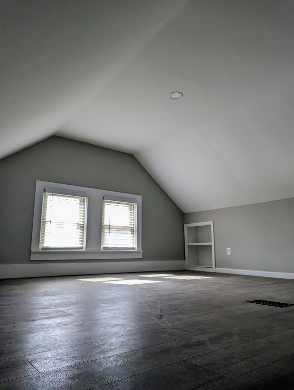 382 Wyandotte Ave - Photo 5 of 25